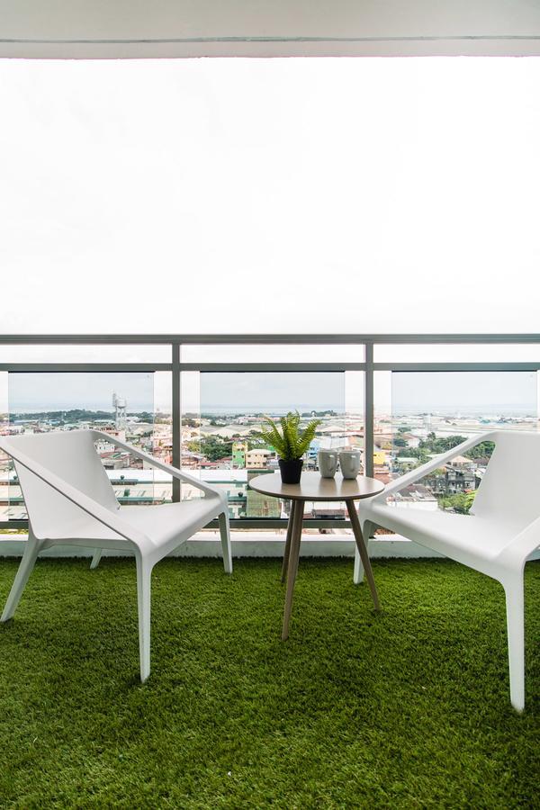Azure Urban Beach Resort Manila By Radlett Εξωτερικό φωτογραφία